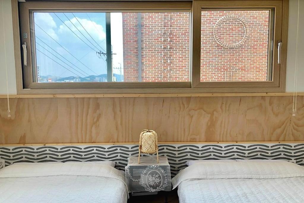Cheukhu-Dong 19Street Guesthouse Mokpo Exterior photo